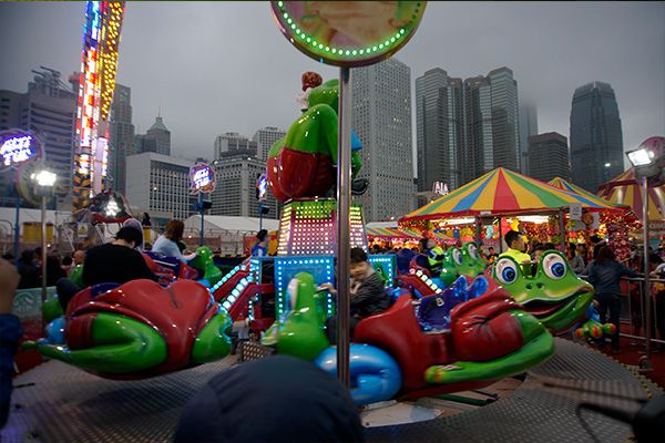2018金狮贵宾会照明的娱乐灯用在香港中环佳年华展示